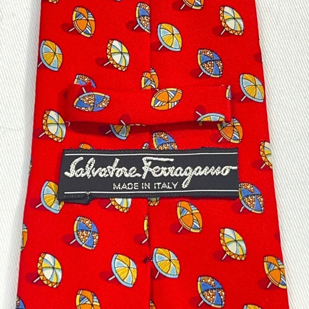 Red Tie Salvatore Ferragamo beach umbrellas men's accessories vintage necktie